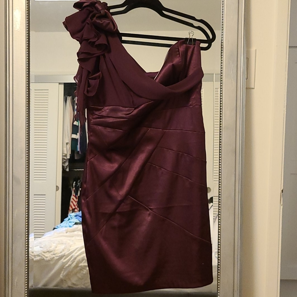 B Darlin plum one shoulder cocktail dress M/10